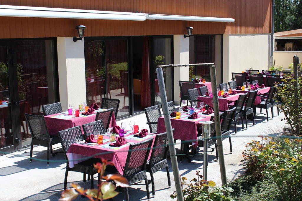 Le Champ Des Lys Amancey Exterior foto