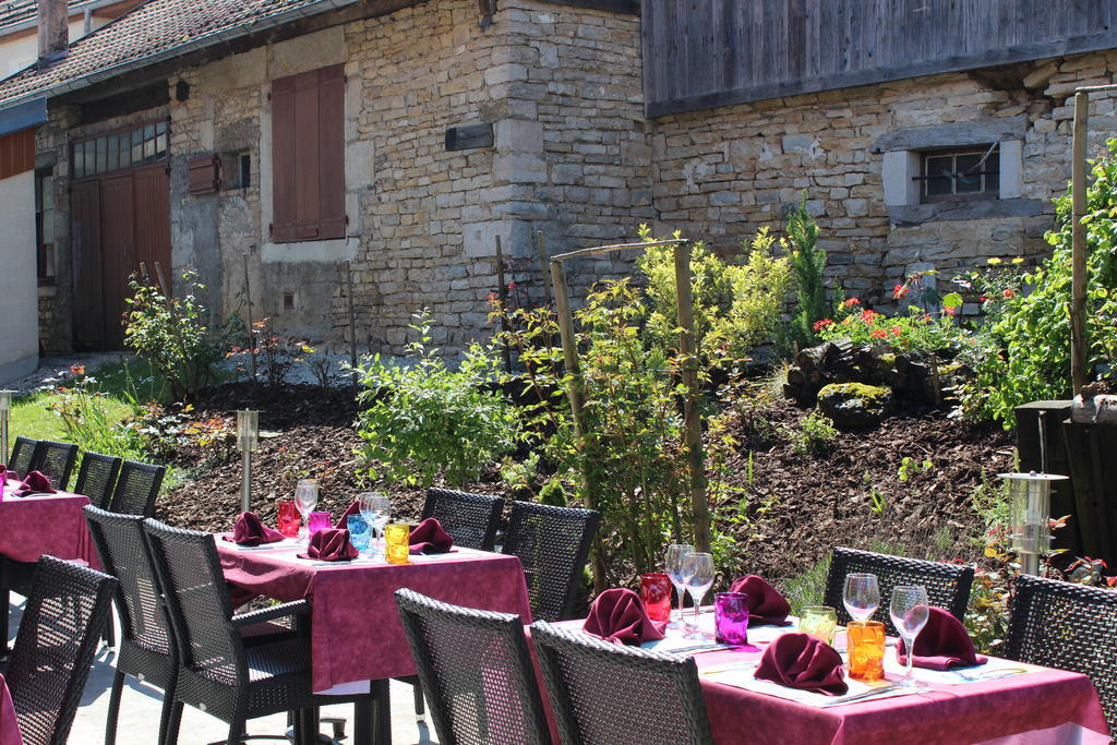 Le Champ Des Lys Amancey Exterior foto